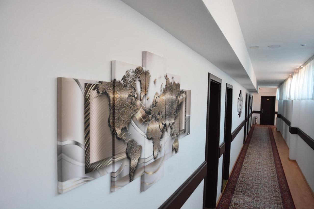 Arabella Hotel Kičevo المظهر الخارجي الصورة