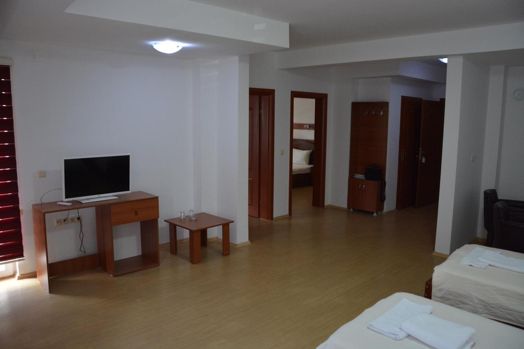Arabella Hotel Kičevo المظهر الخارجي الصورة