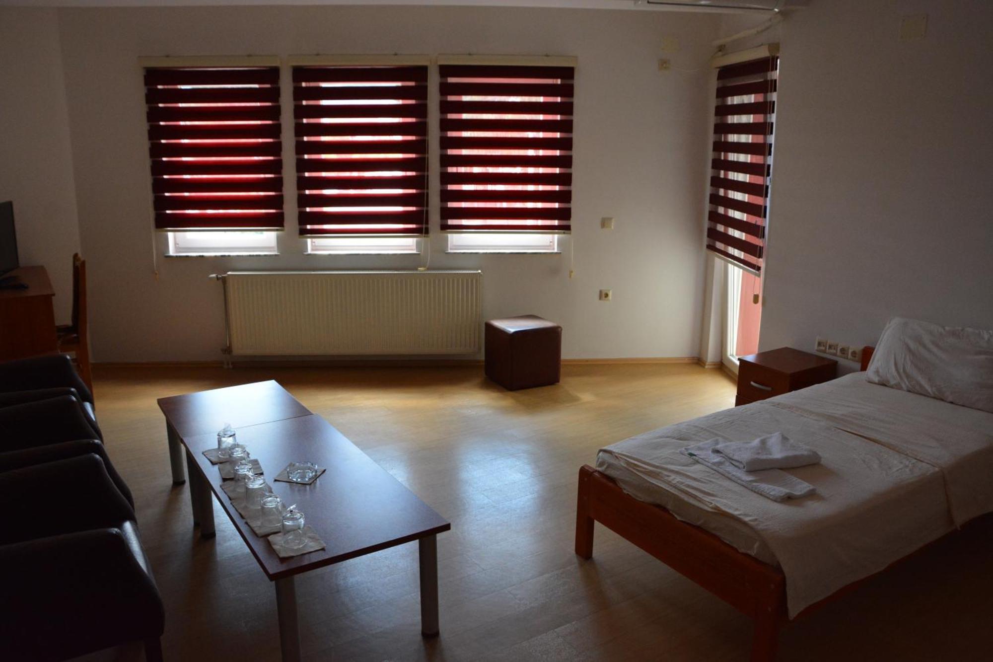 Arabella Hotel Kičevo المظهر الخارجي الصورة