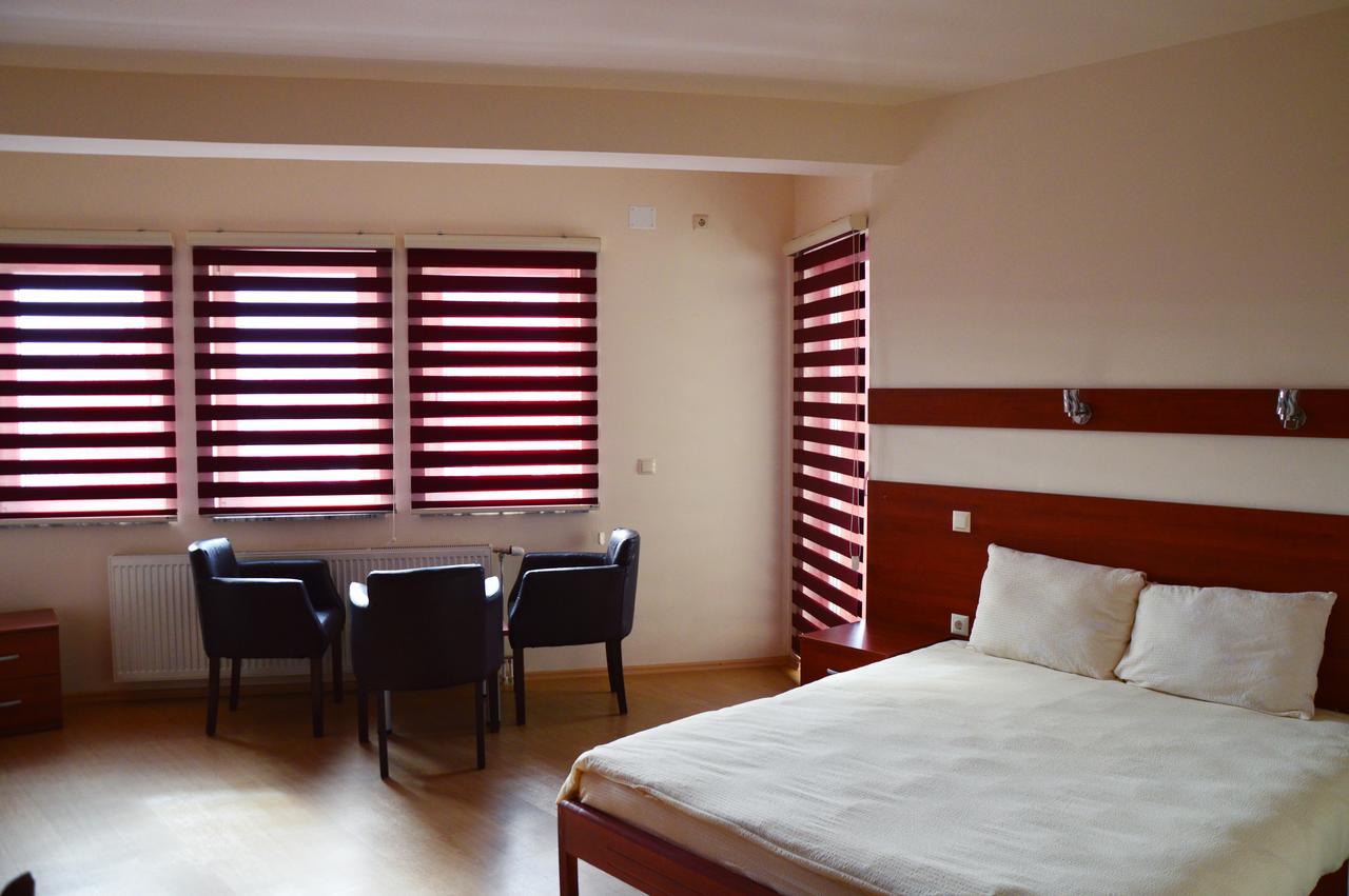 Arabella Hotel Kičevo المظهر الخارجي الصورة